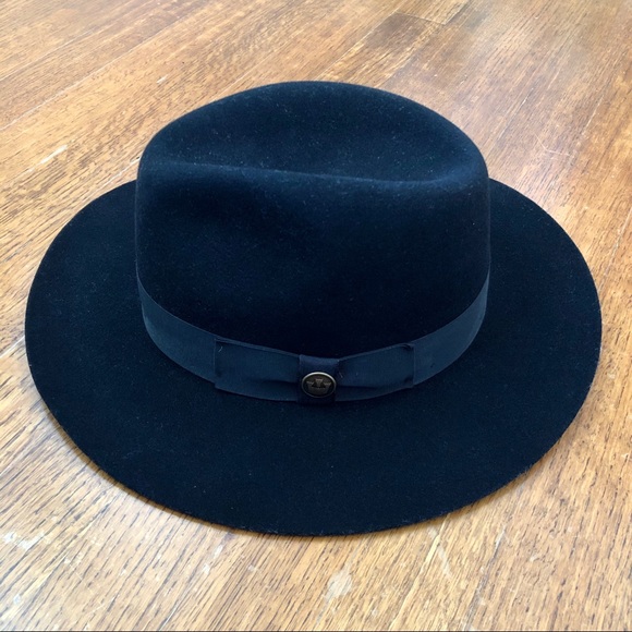 Black Felt Hat - Picture 2 of 7